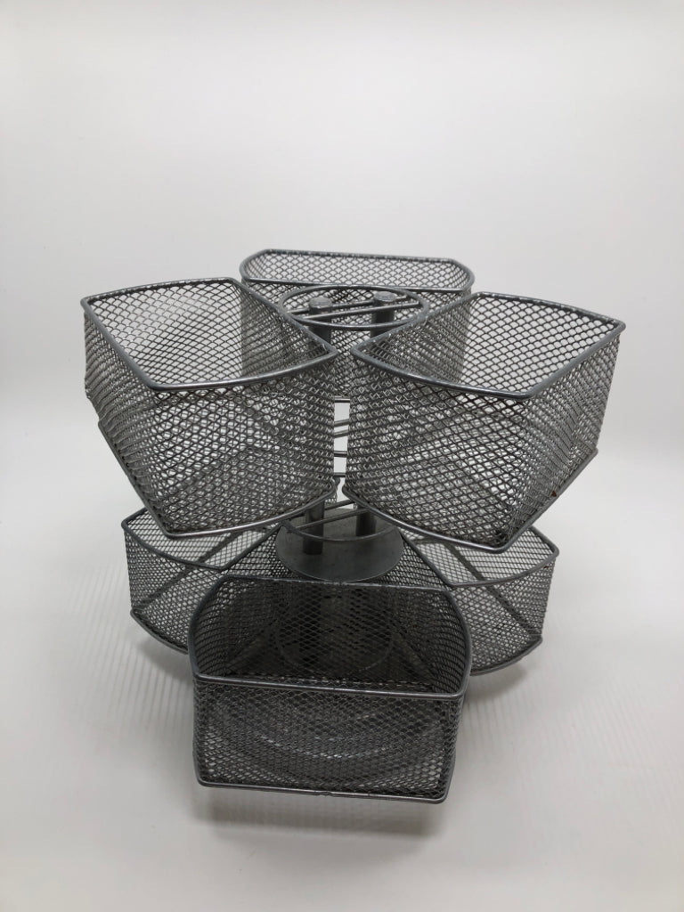 2 TIER GREY METAL SPINNING ORGANIZER.
