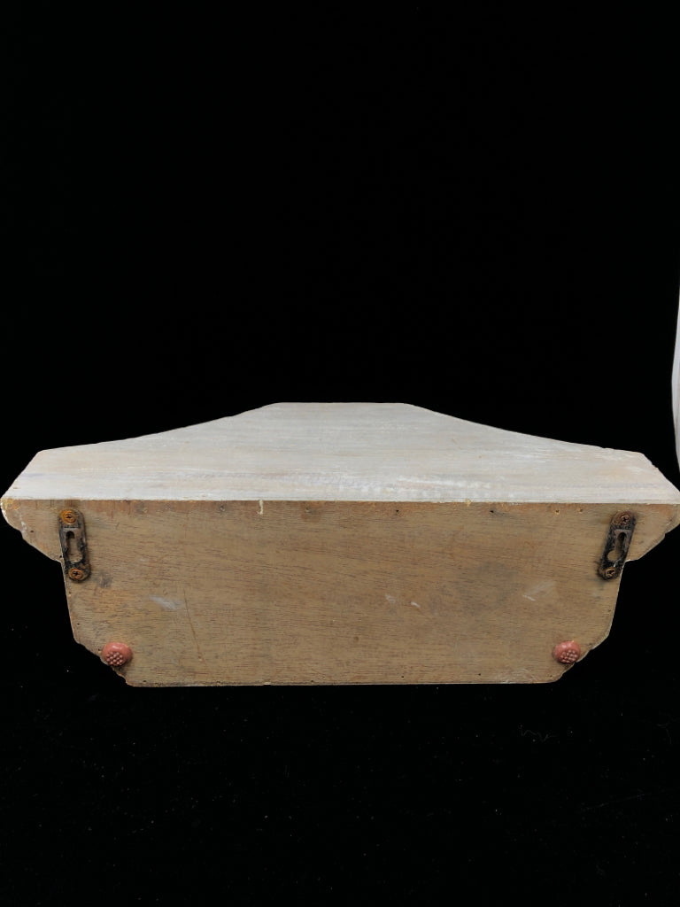 SM HANGING DISTRESSED BLOCK SHELF.