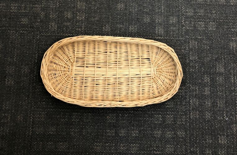 WICKER TRAY.