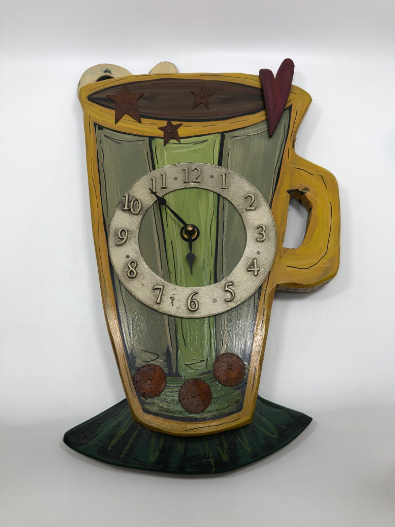 WOODEN COFFEE CUP CLOCK.