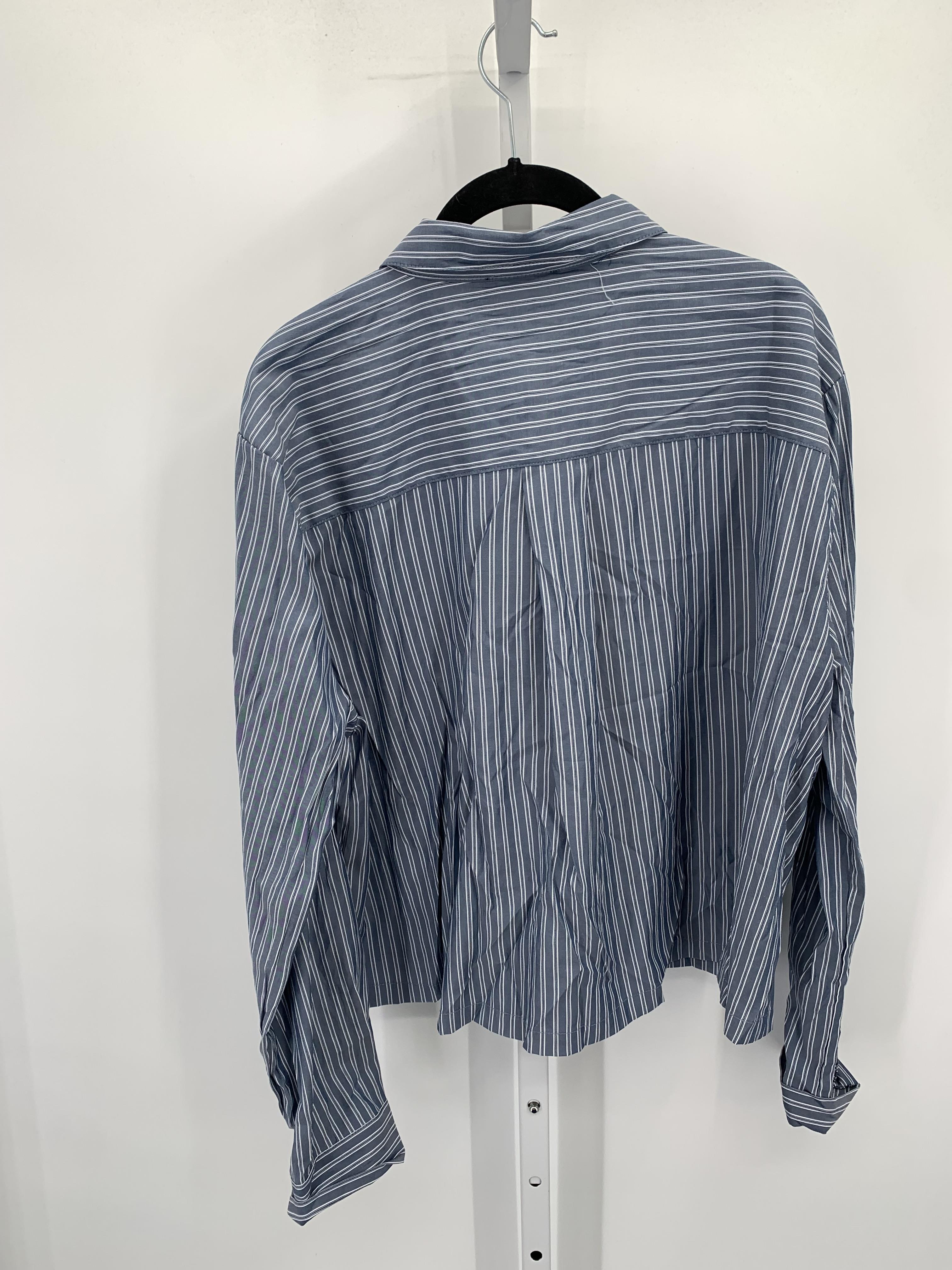 Size Extra Large Misses Long Sleeve Shirt