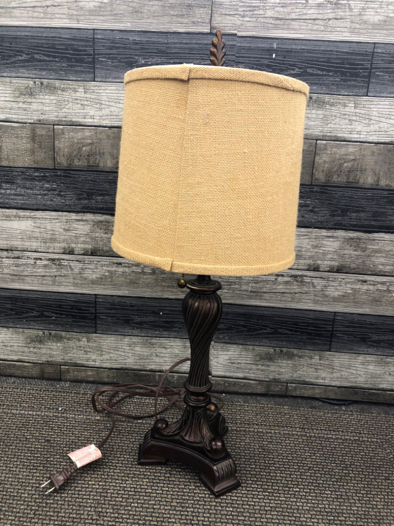BRONZE SCROLL BASE LAMP W/BROWN SHADE.