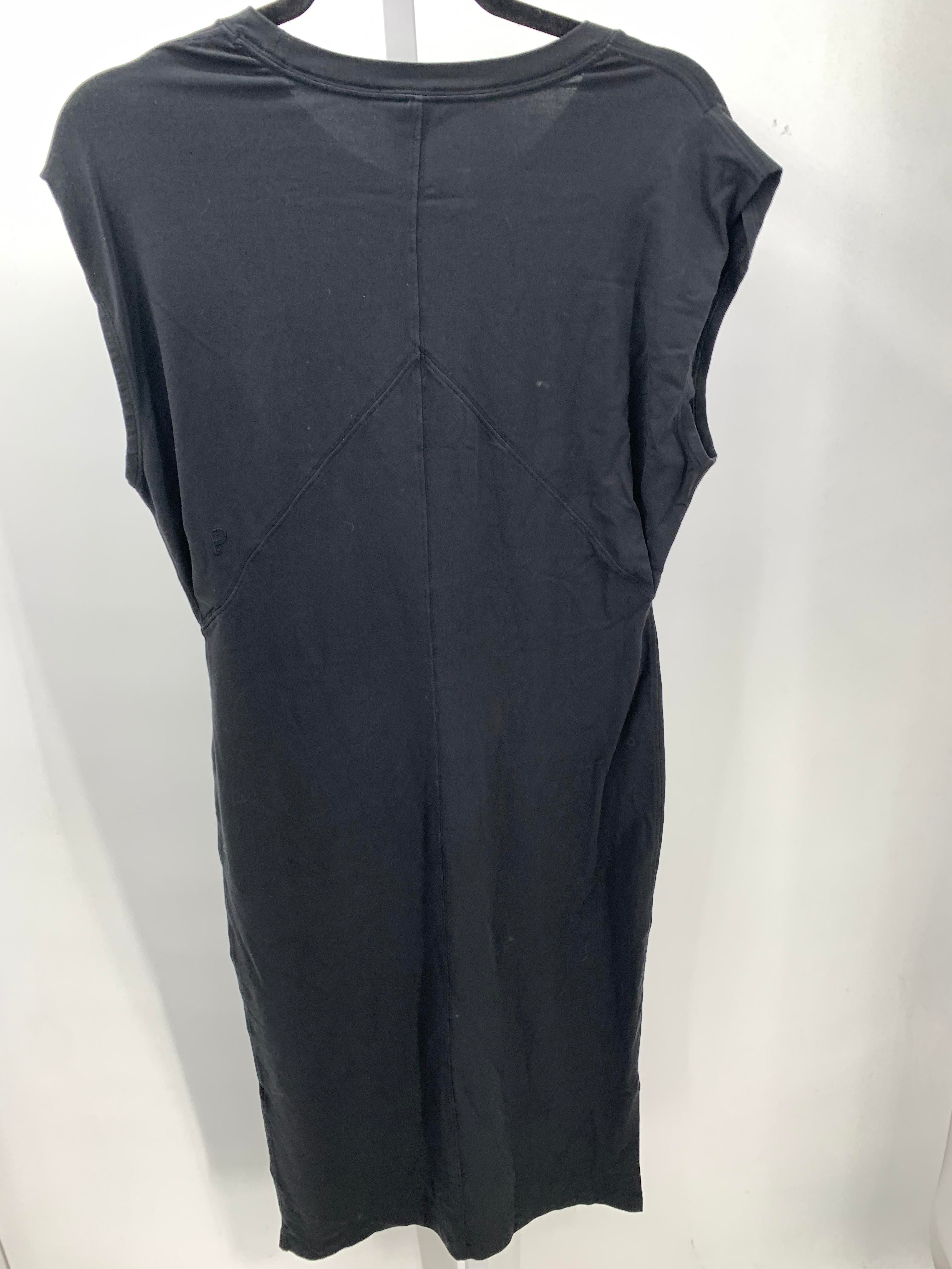 Size Medium Misses Sleeveless Dress