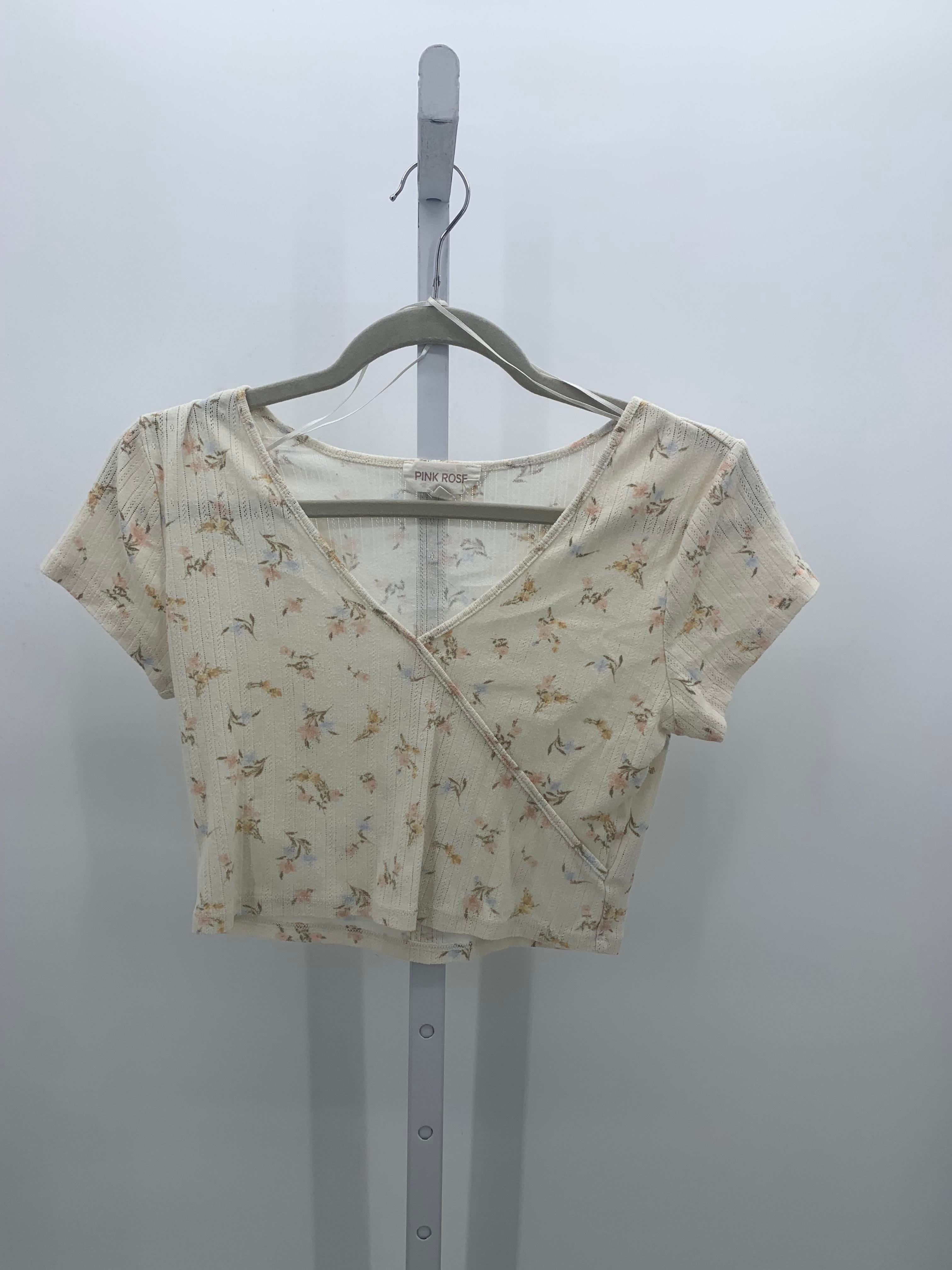 Pink Rose Size Small Juniors Short Sleeve Shirt