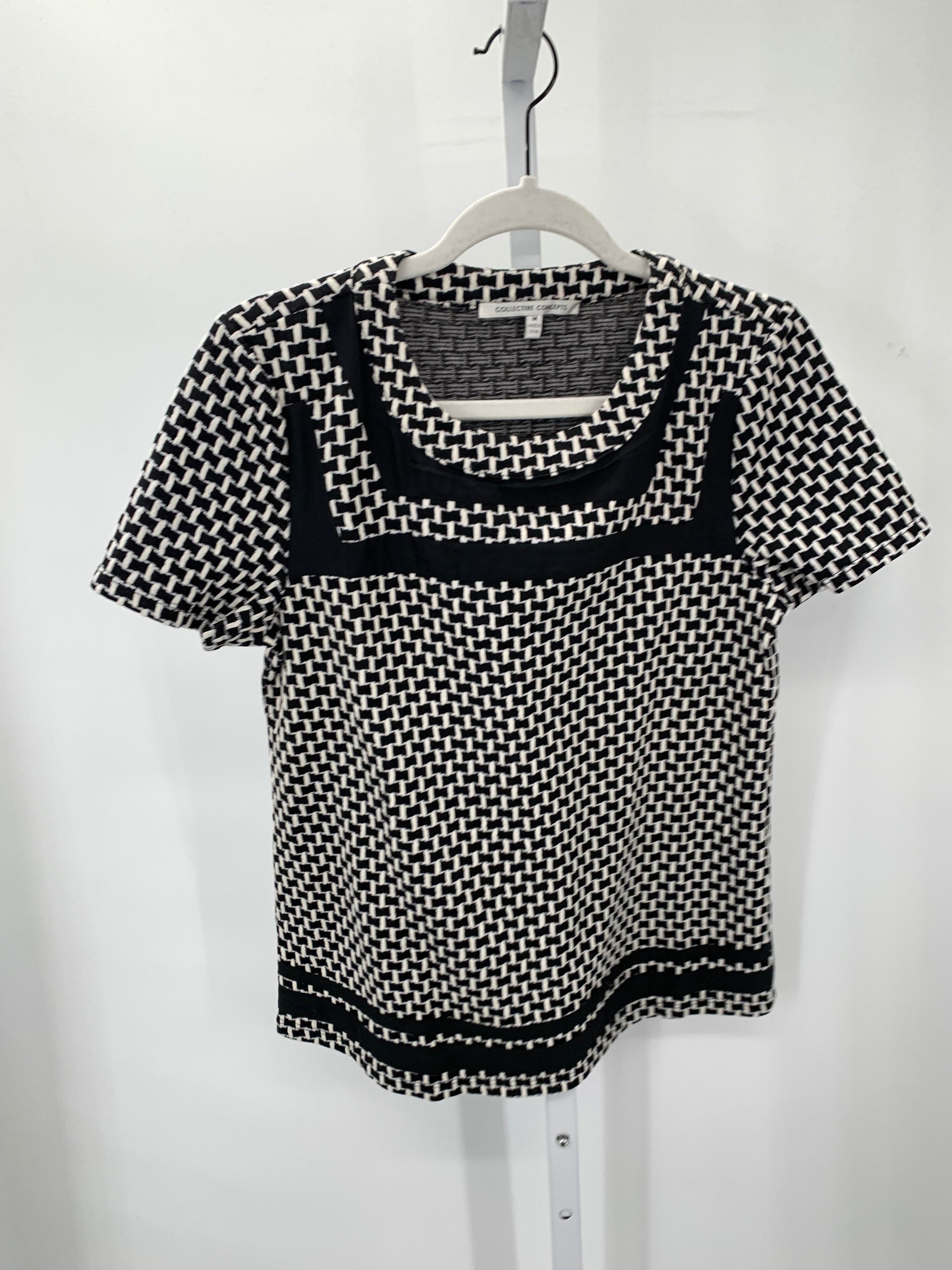 Size Medium Misses Short Sleeve Shirt