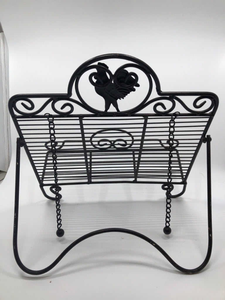 PRIMITIVE IRON ROOSTER COOKBOOK STAND.
