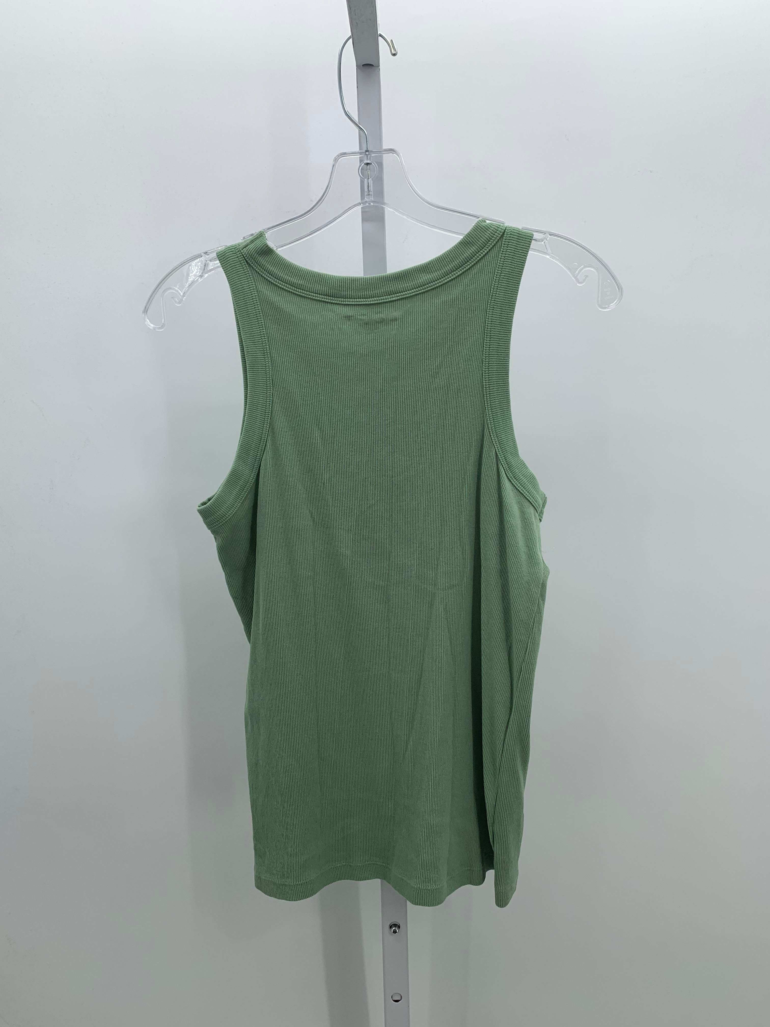 Loft Size Large Misses Tank