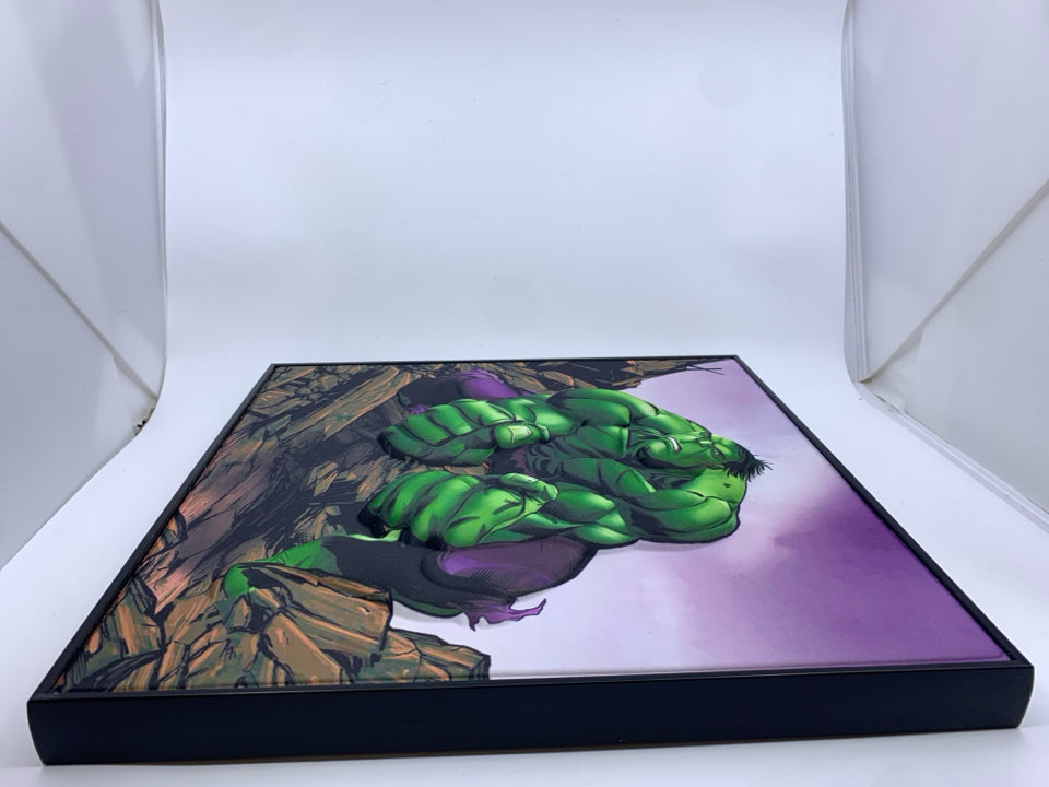 3D HULK IMAGE WALL HANGING.