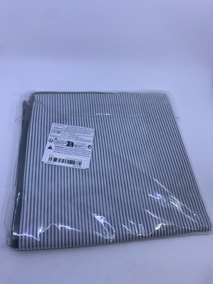 NIP GREY STRIPED BASKET.