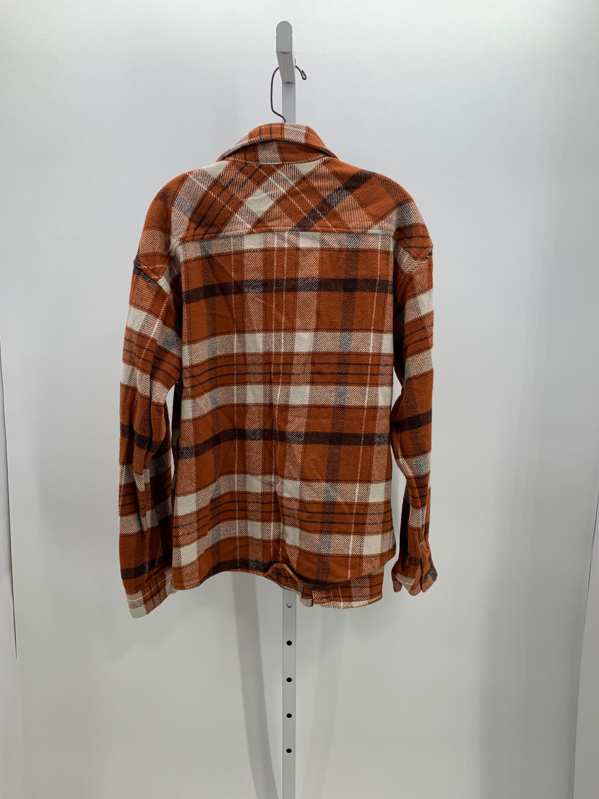 PLAID BTN DOWN