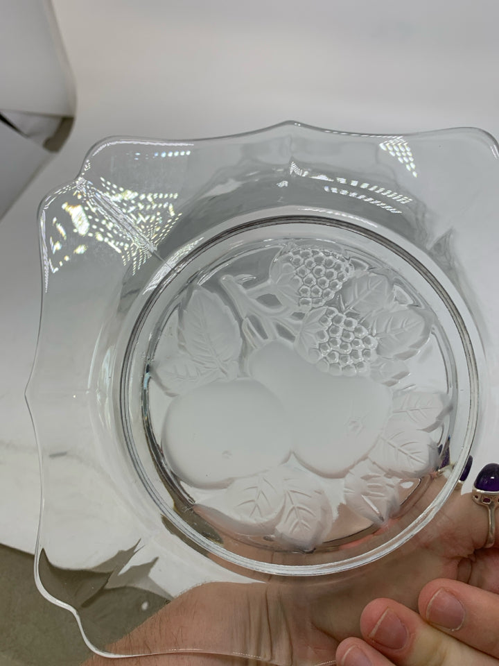 6 GLASS SQUARE SALAD PLATES W/ FROSTED ASSORTED FRUIT.