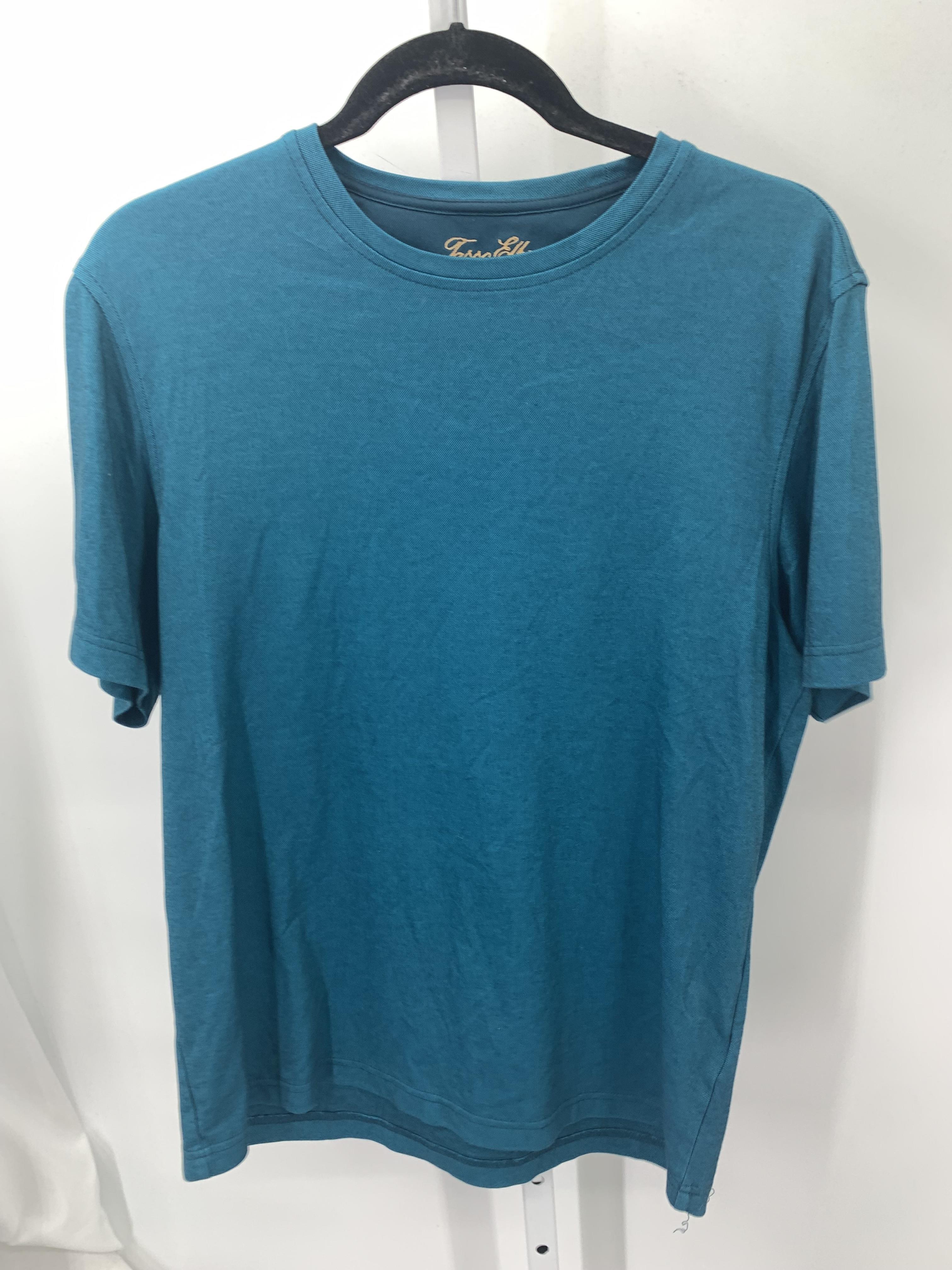 Size Medium Misses Short Sleeve Shirt