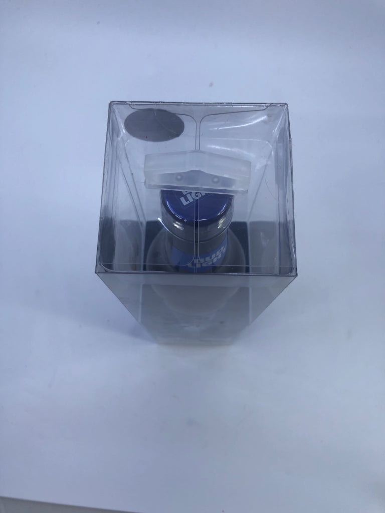 NIB BUDLIGHT BOTTLE WIRELESS SPEAKER.