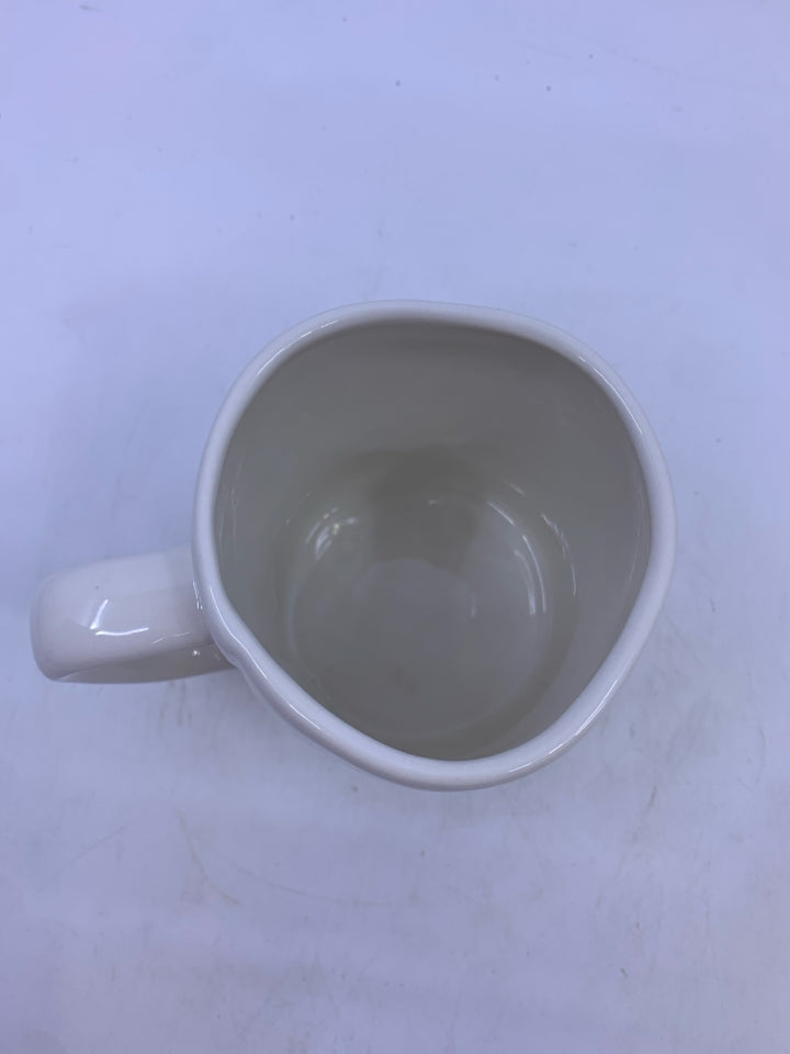 RAE DUNN PUMPKIN MUG.