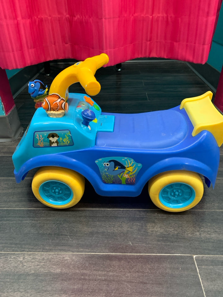 FINDING DORY TODDLER RIDE ON WITH LIGHTS AND SOUNDS