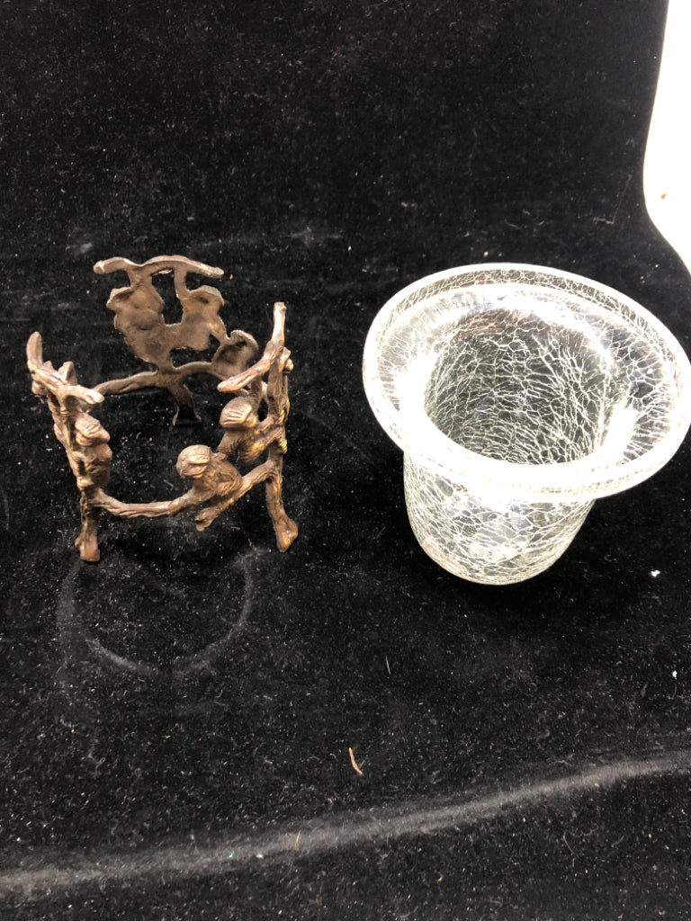 BRONZE MONKEYS IN A TREE CRACKLE GLASS CANDLE HOLDER.