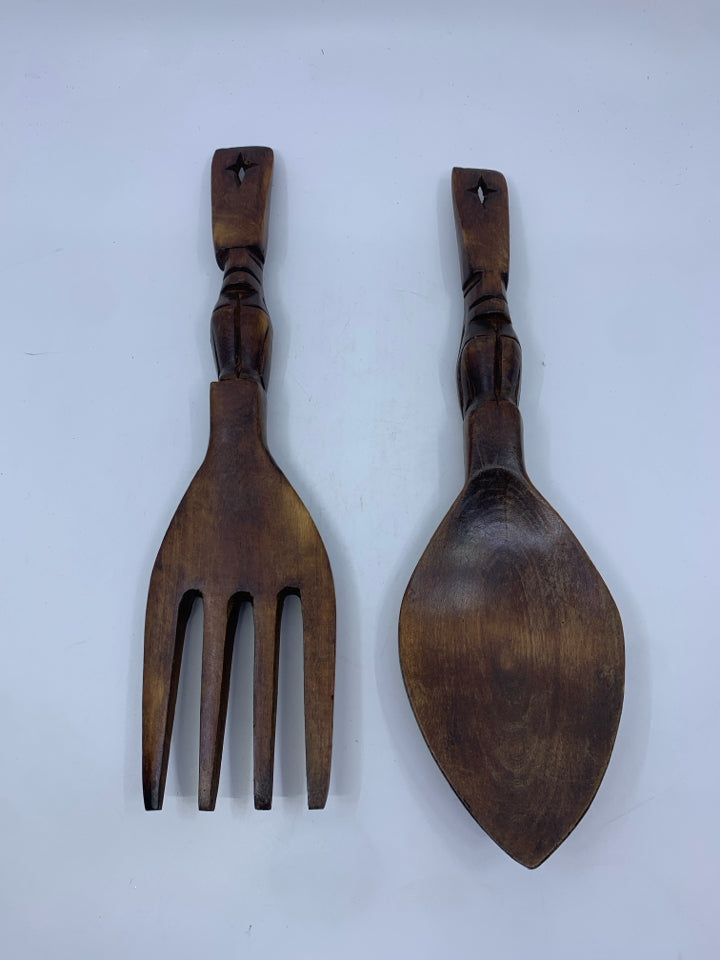 WOOD CARVED SALAD UTENSILS.