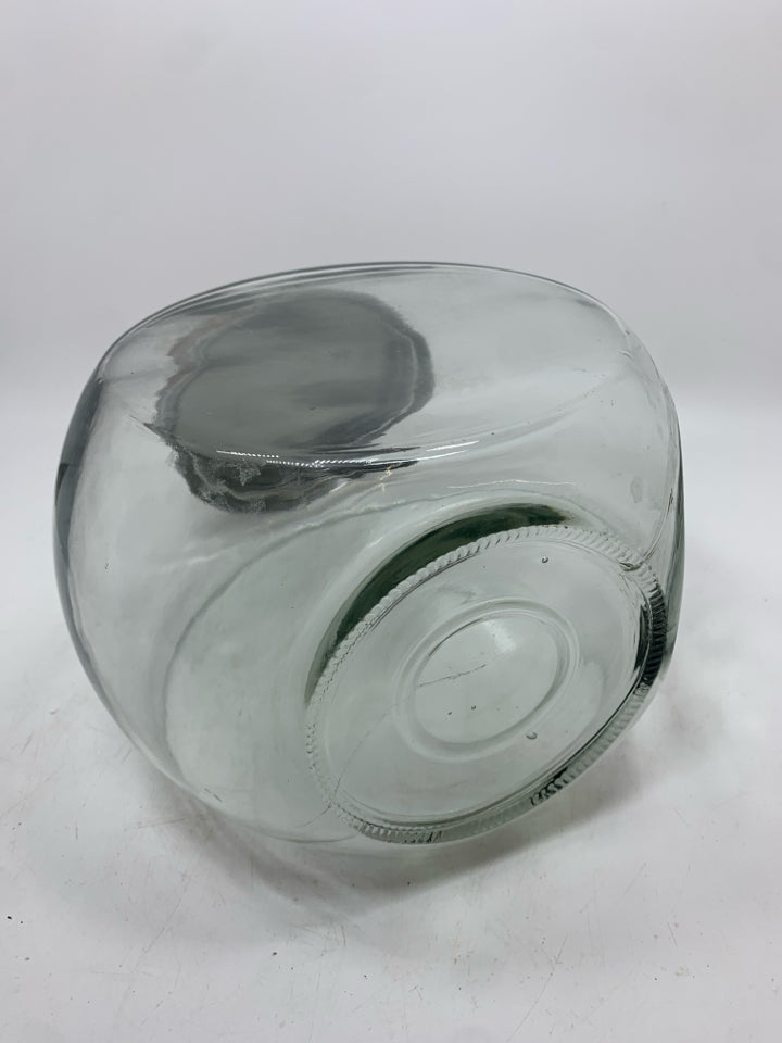 GLASS CANISTER W/METAL LID.