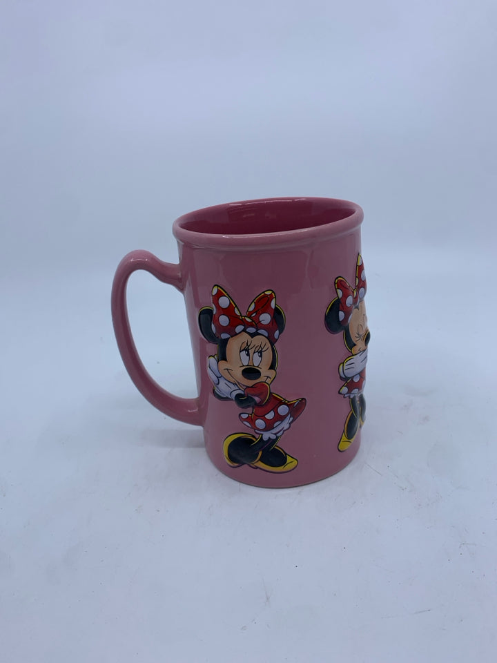 PINK MINNIE MOUSE MUG.