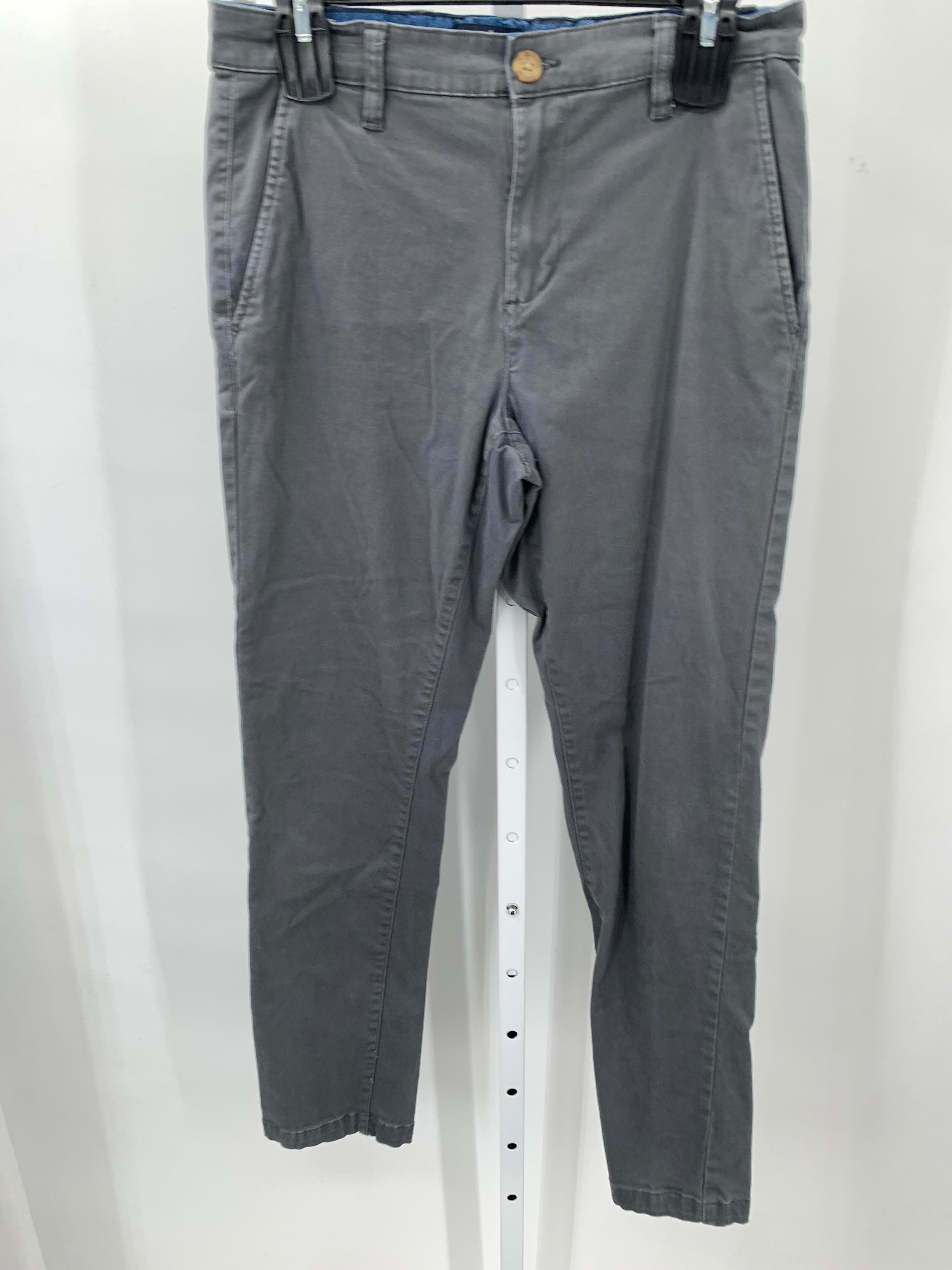 FLAT FRONT PANTS.