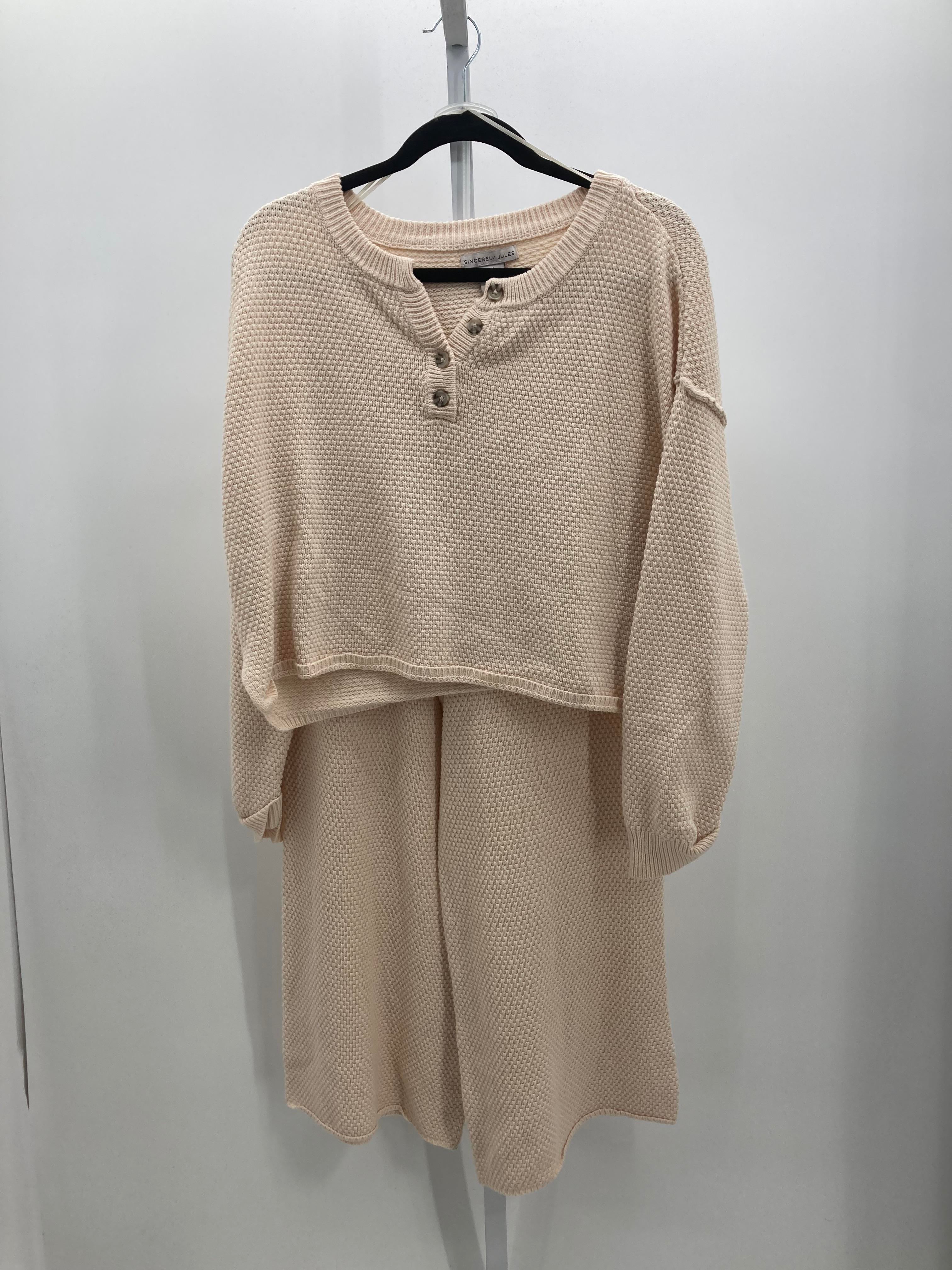 Size Large Juniors 2pc. Outfit
