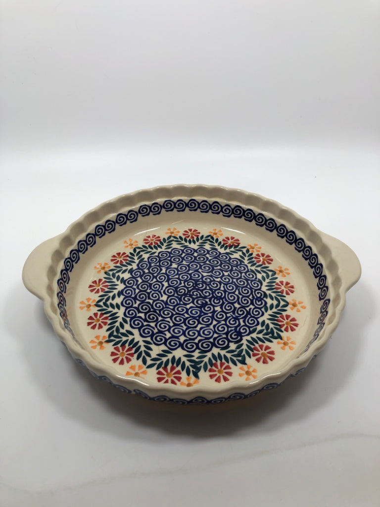 POLISH POTTERY PIE DISH.
