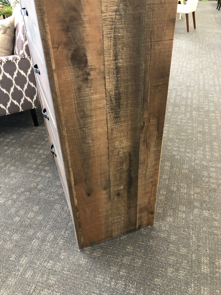 RUSTIC 5-DRAWER DRESSER W/METAL ACCENTS ASHLEY FURNITURE.