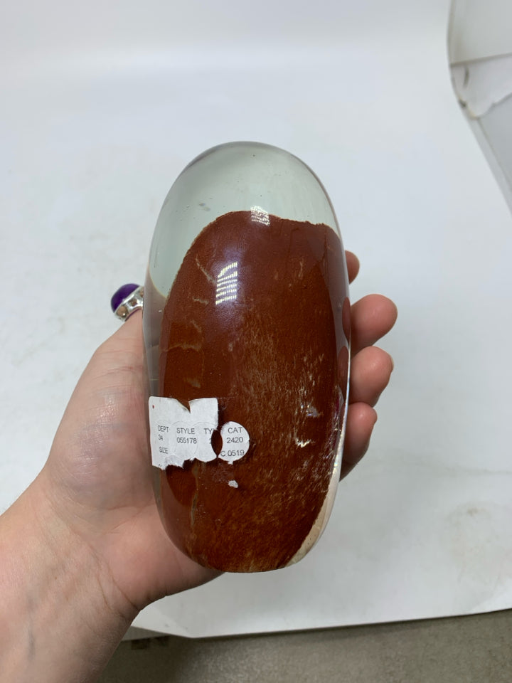 HEAVY STAND OVAL PAPERWEIGHT W/ WHITE JELLY FISH.