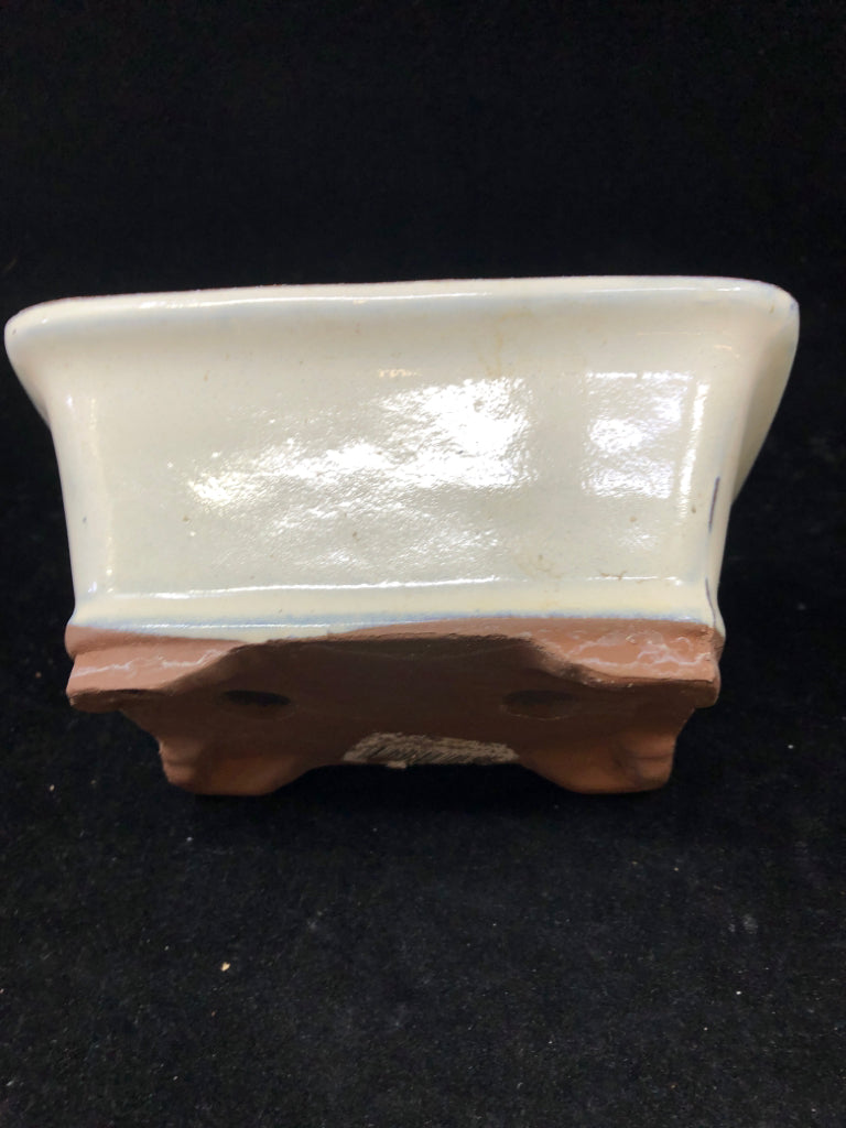 CERAMIC BROWN PLANTER, W/ CREAM COLOR.