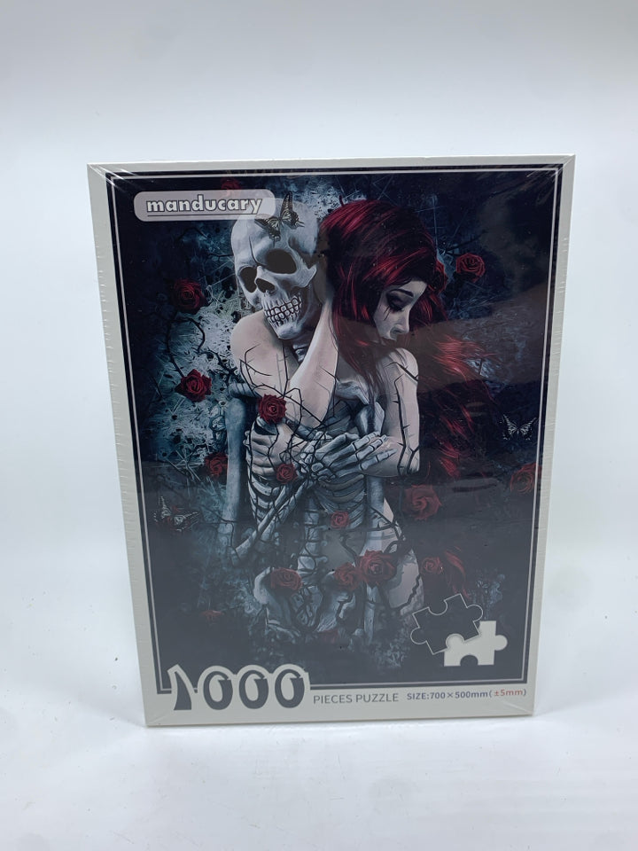 NIB RED ROSE HUG PUZZLE.