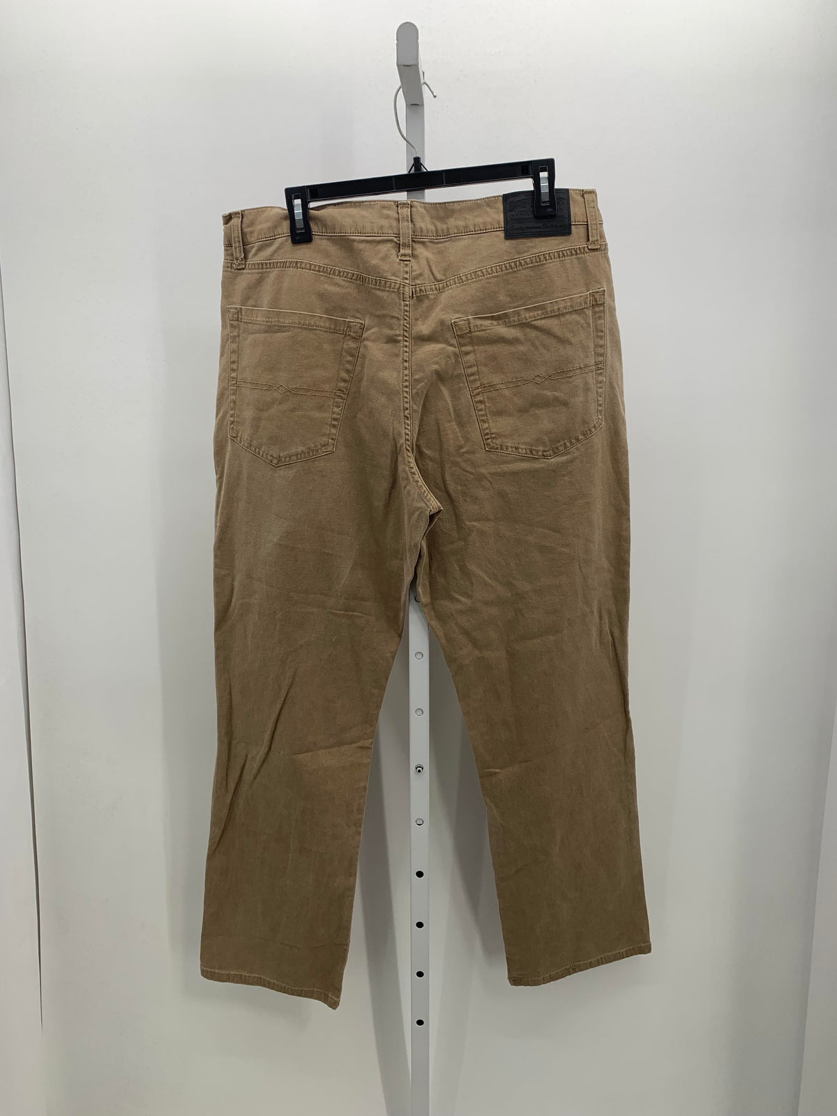 REGULAR FIT