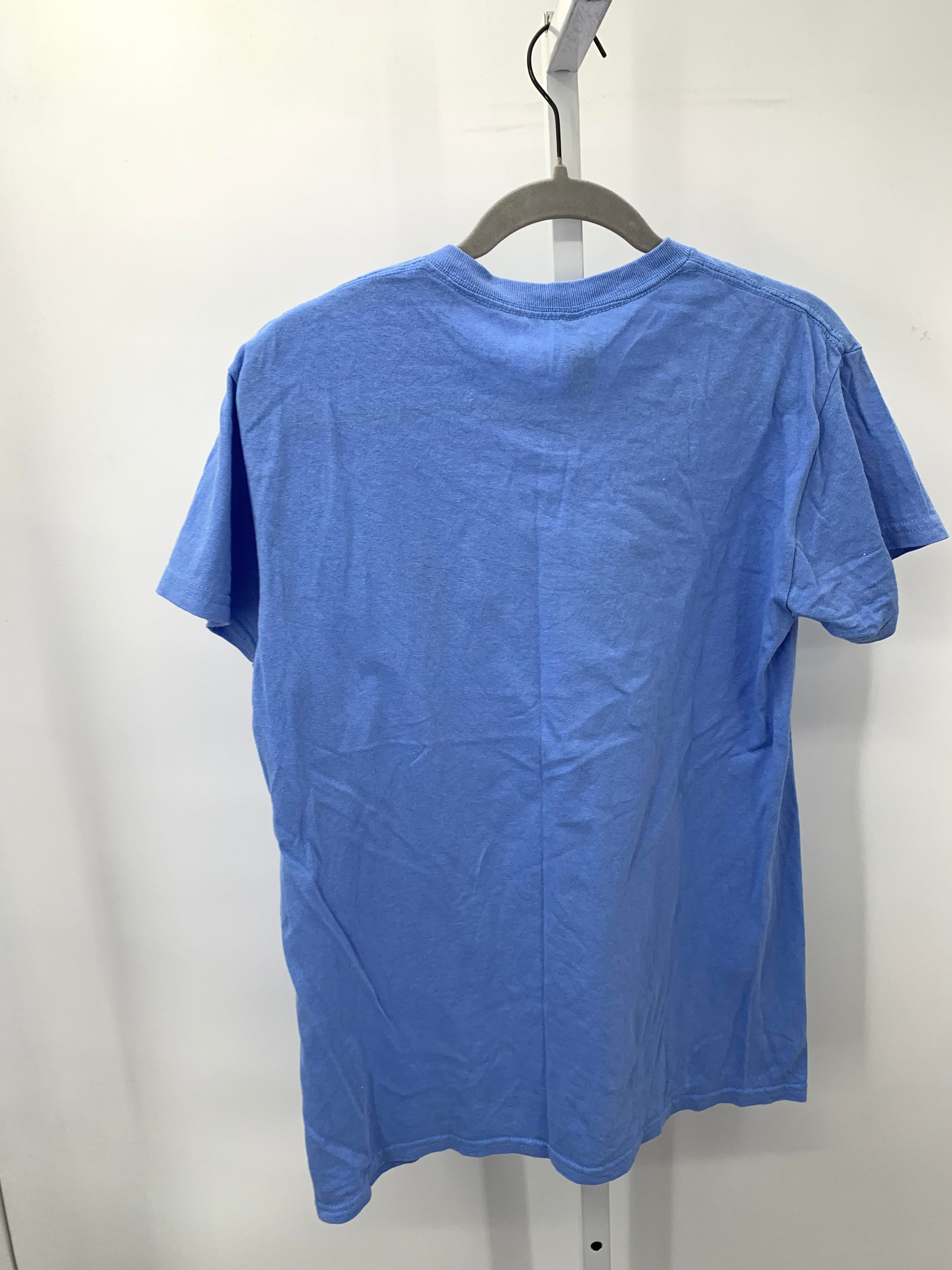 Gildan Size Medium Misses Short Sleeve Shirt