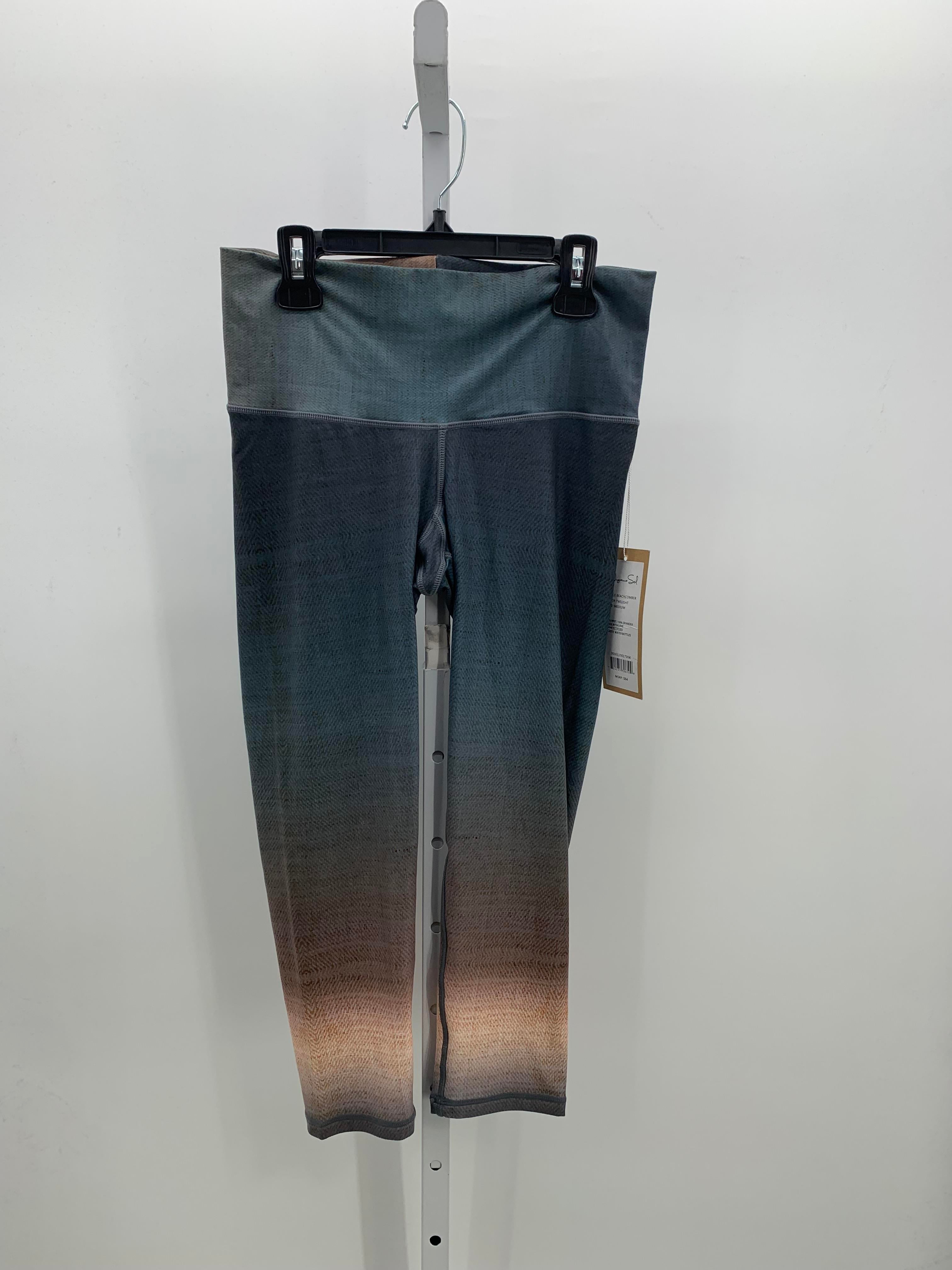 Size Medium Misses Capri Pants