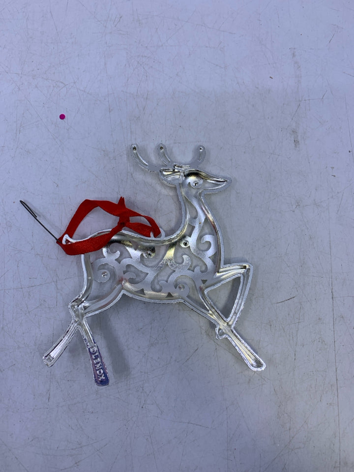 LENOX SCROLL REINDEER