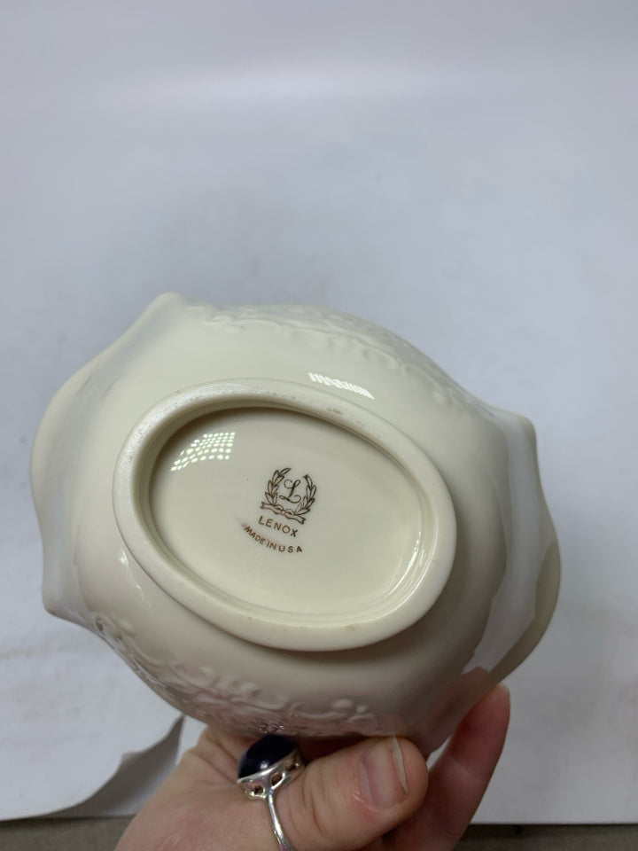 Lenox Basket