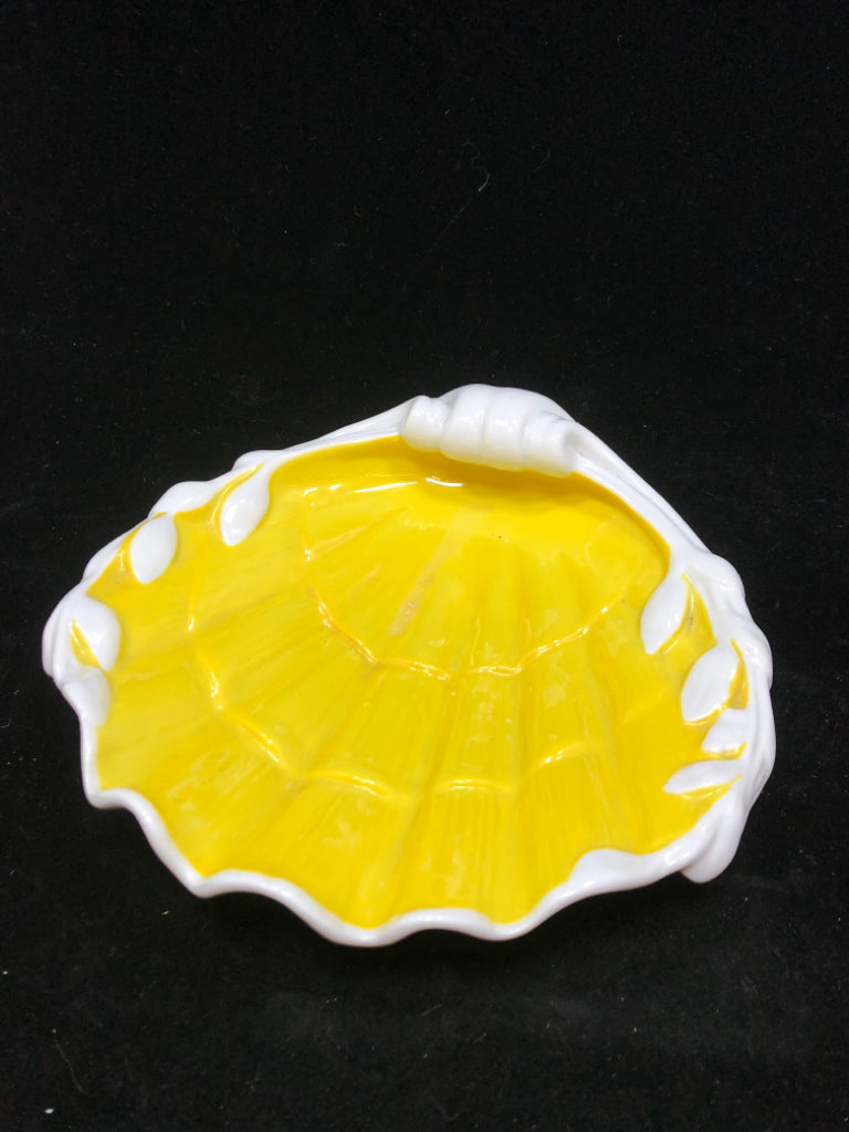 VTG VISTA ALEGRE YELLOW SEASHELL DISH.