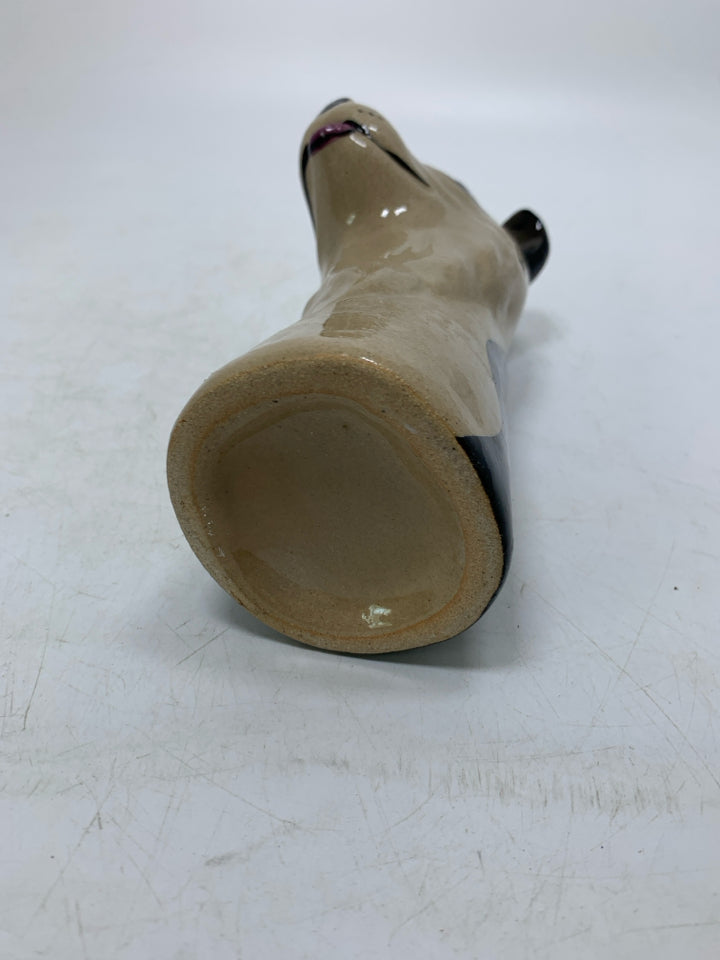 BORDER COLI VASE.