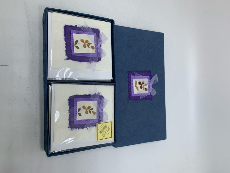 12 HANDMADE NEW NOTECARDS IN BLUE PAPER BOX.