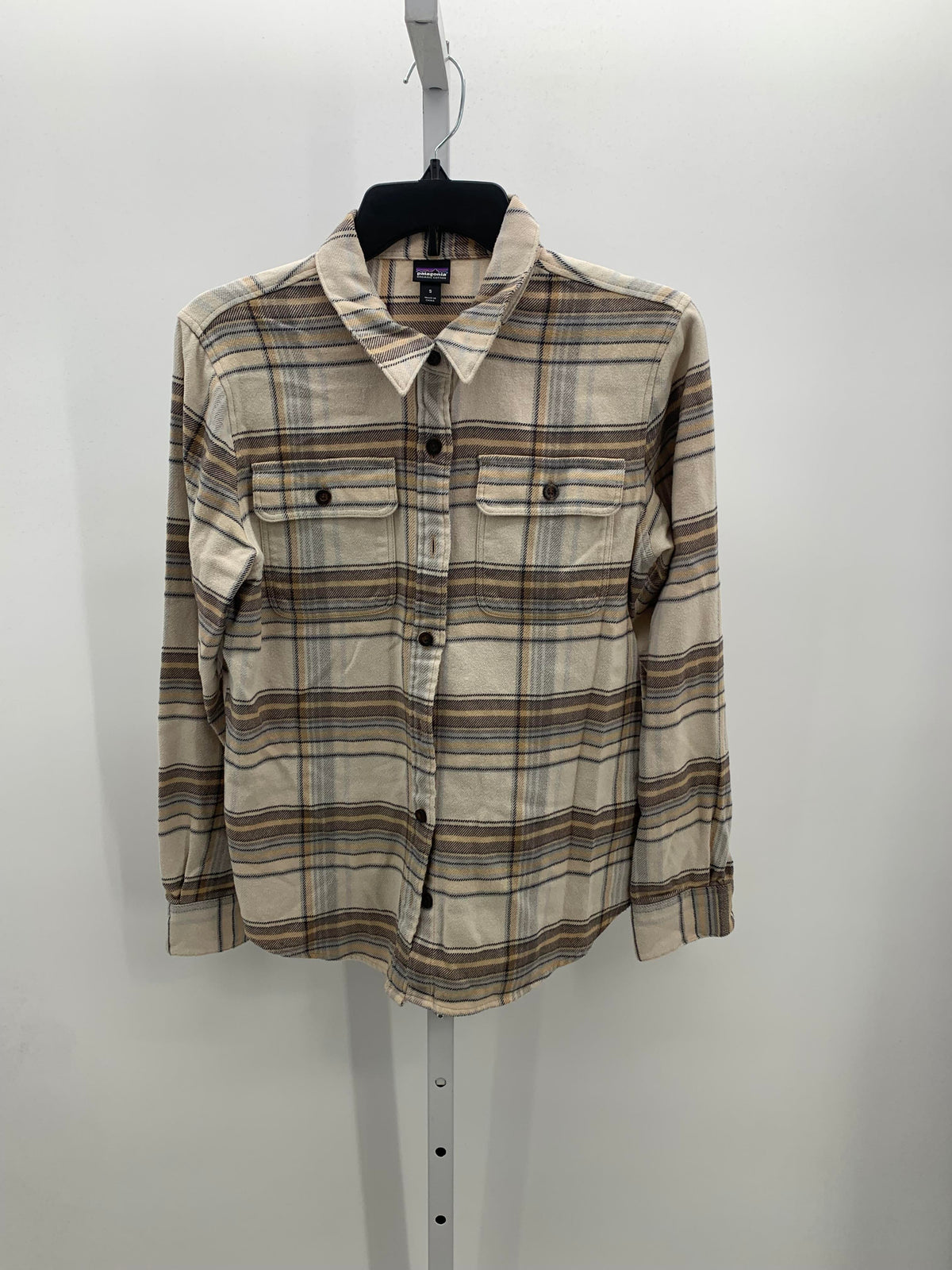 Patagonia Size Small Misses Long Sleeve Shirt