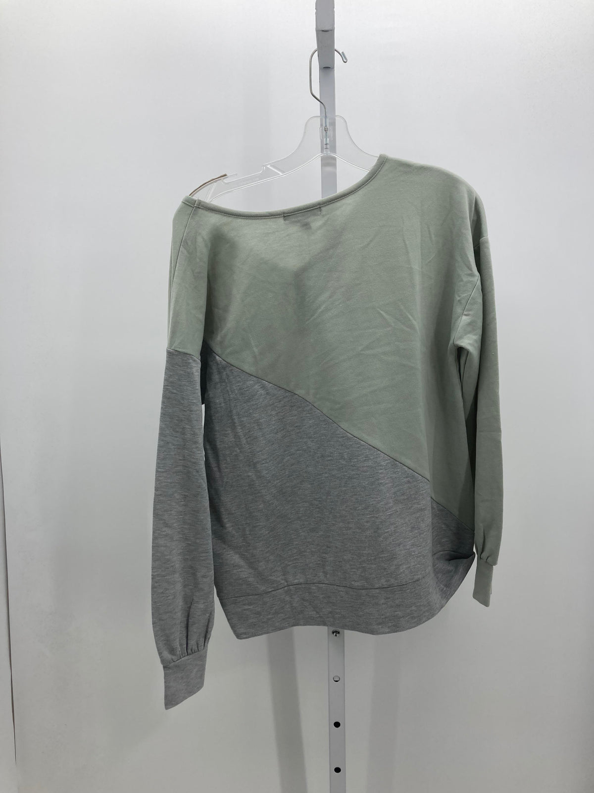 Steve Madden Size Medium Misses Long Sleeve Shirt