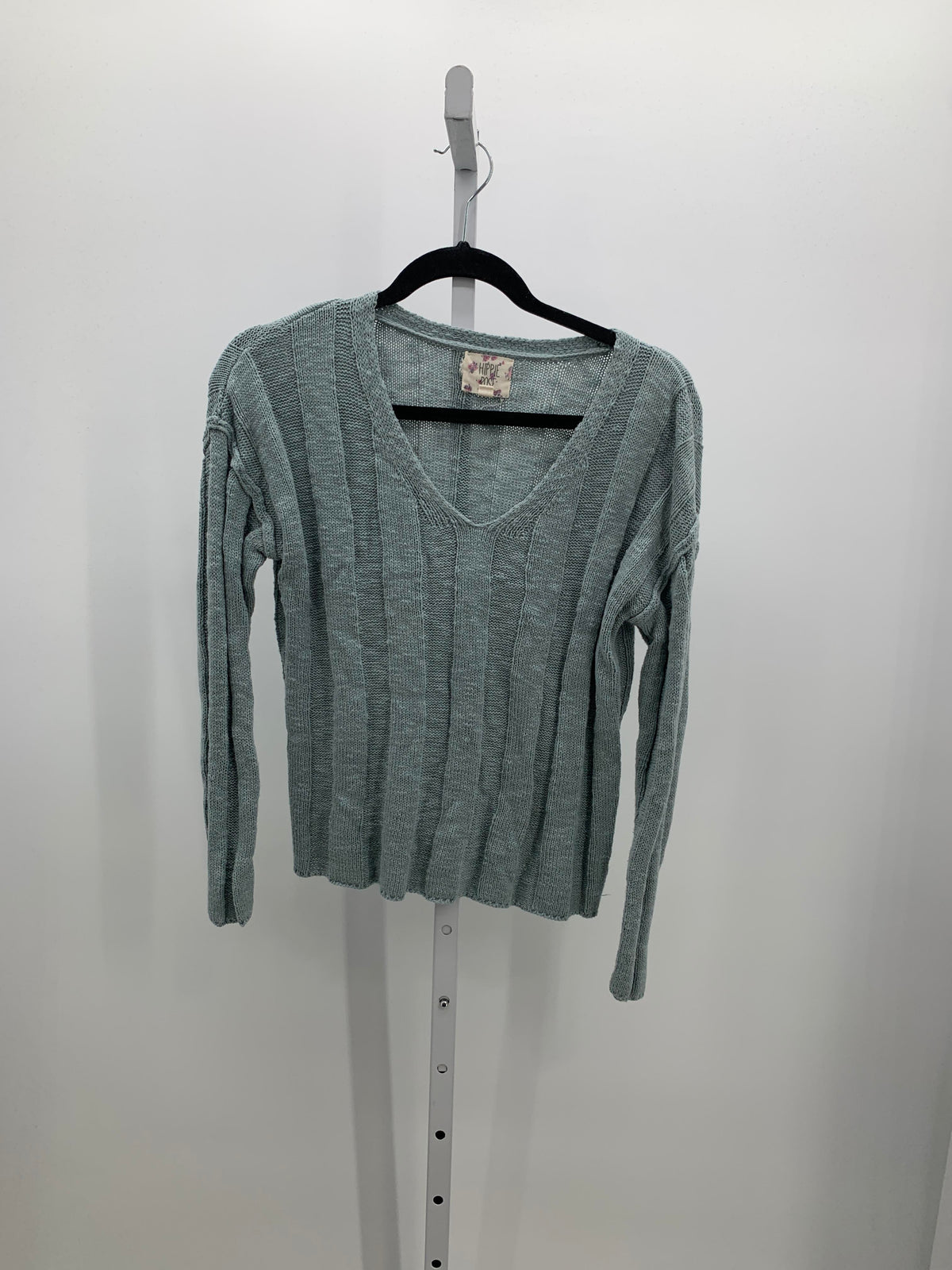Hippie Rose Size Small Juniors Long Sleeve Sweater