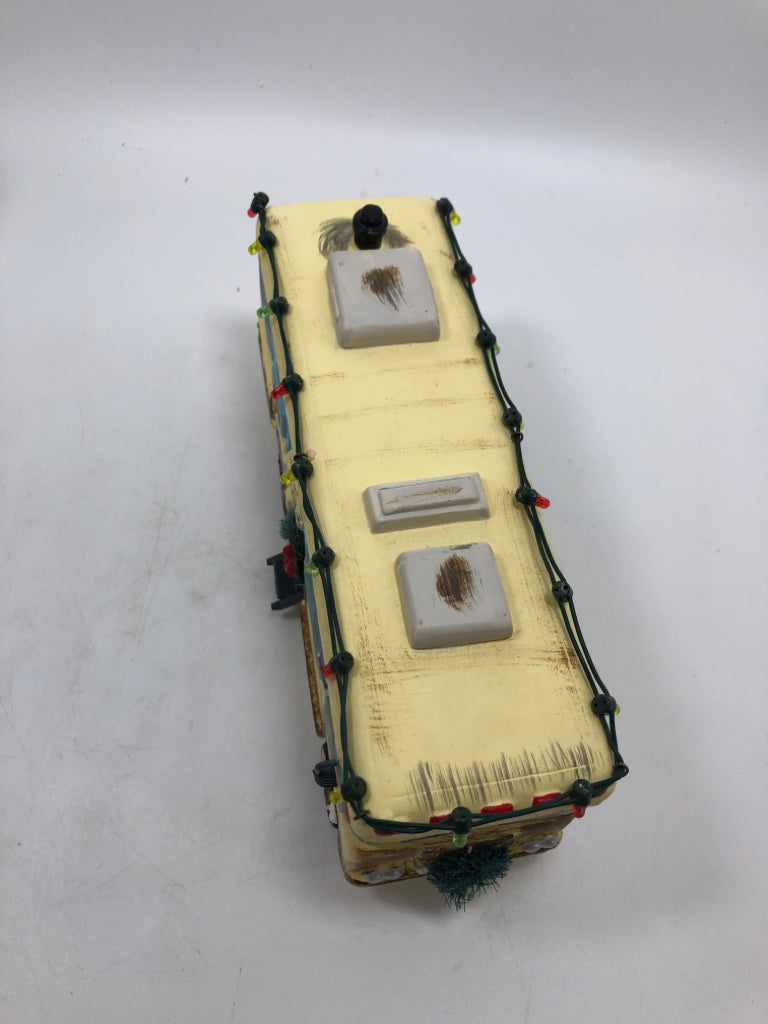 CHRISTMAS VACATION RV - DEPT 56 IN BOX.