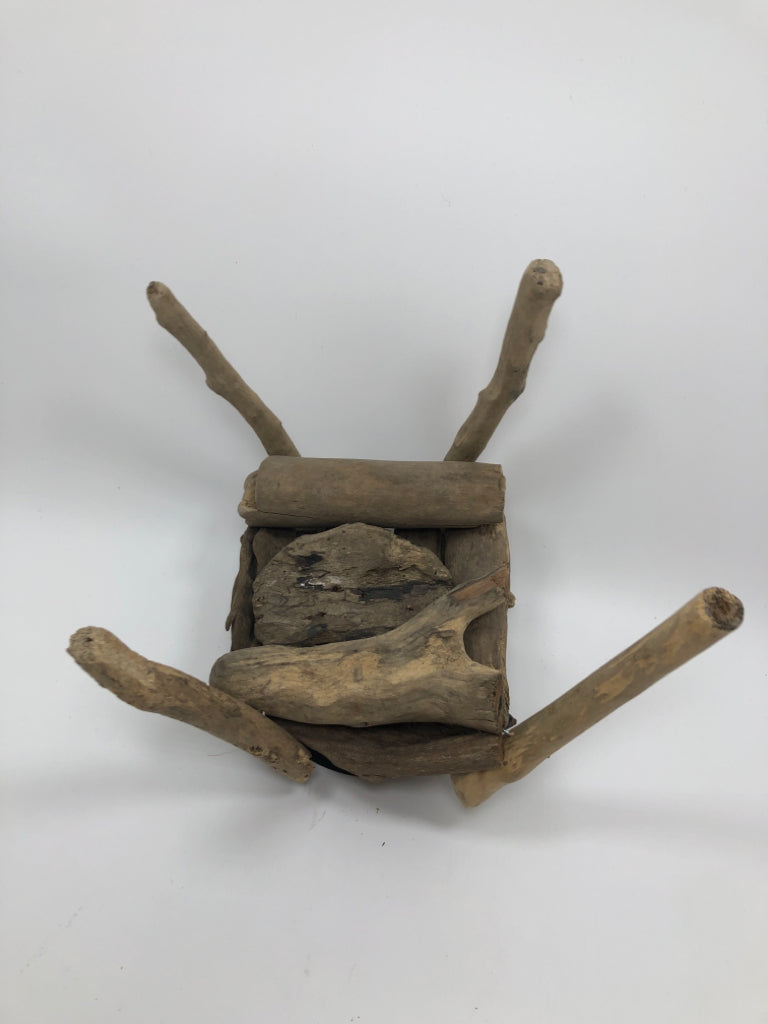 DRIFTWOOD CANDLE HOLDER.