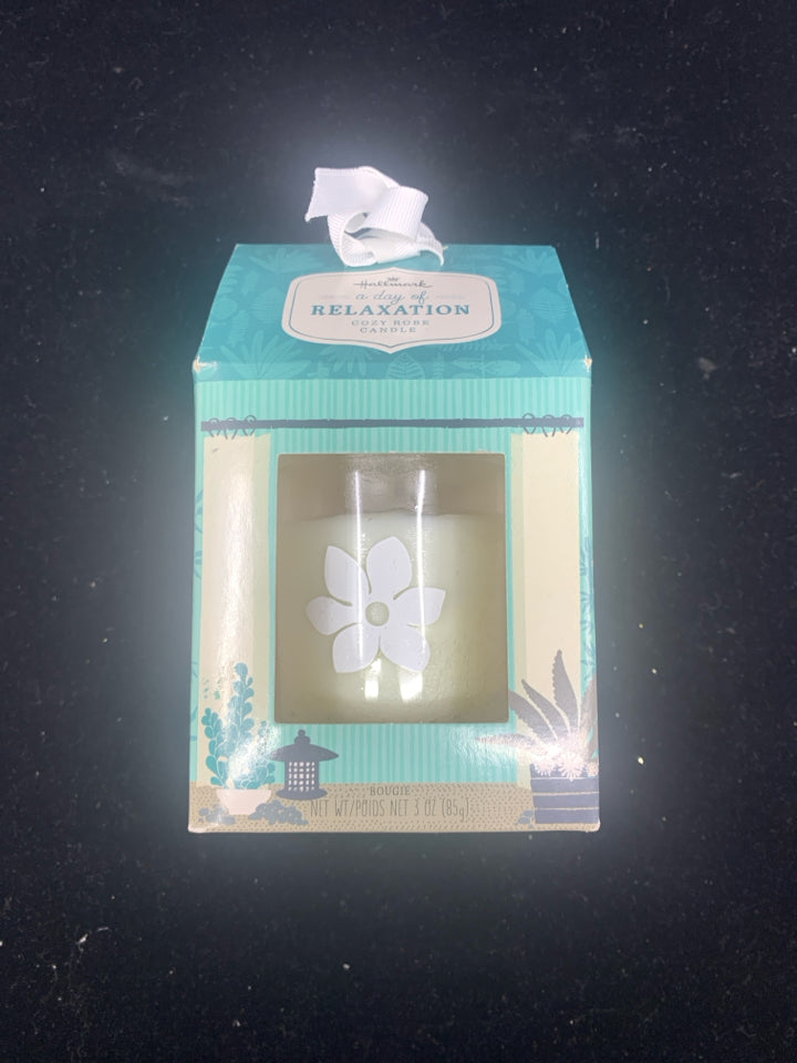 NIB HALLMARK RELAXATION CANDLE.