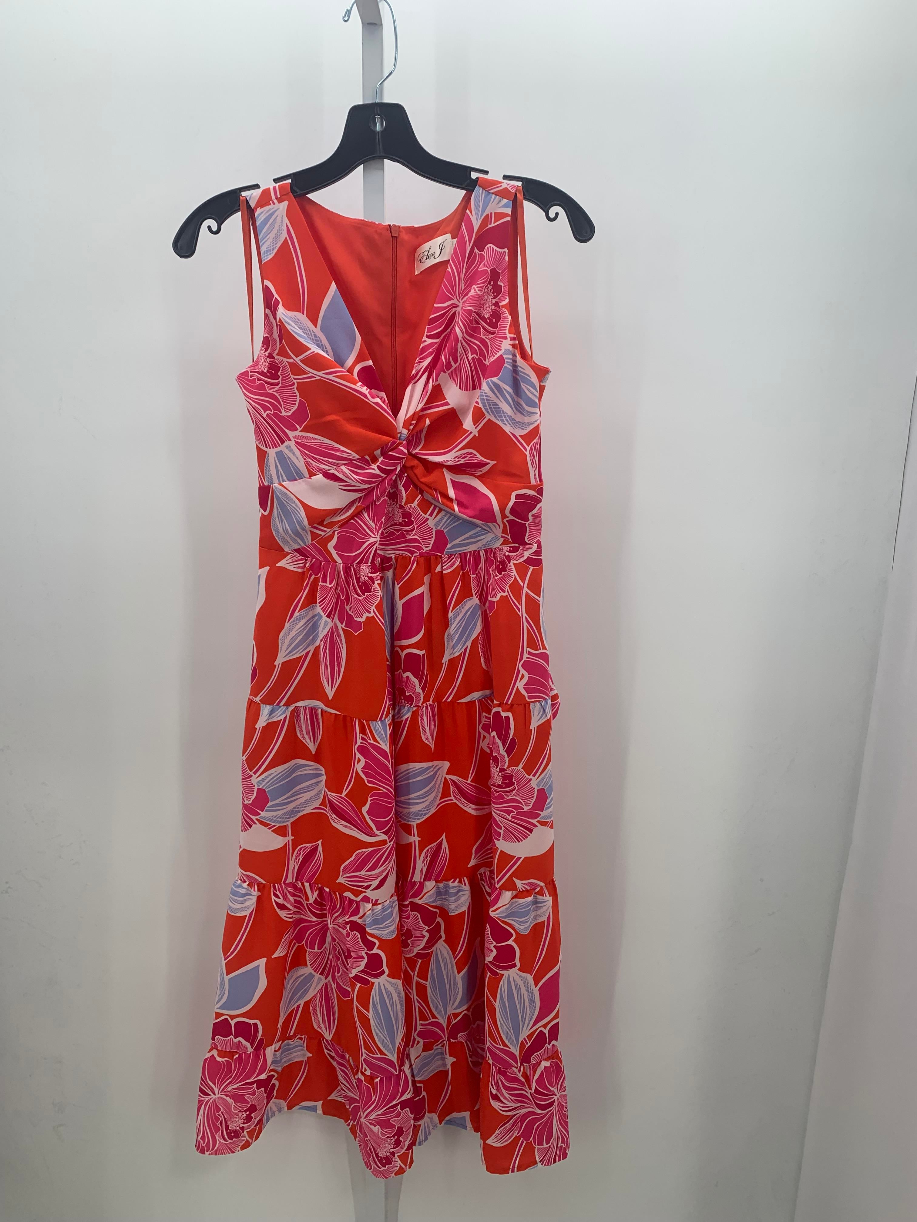 Size 0 Misses Sleeveless Dress