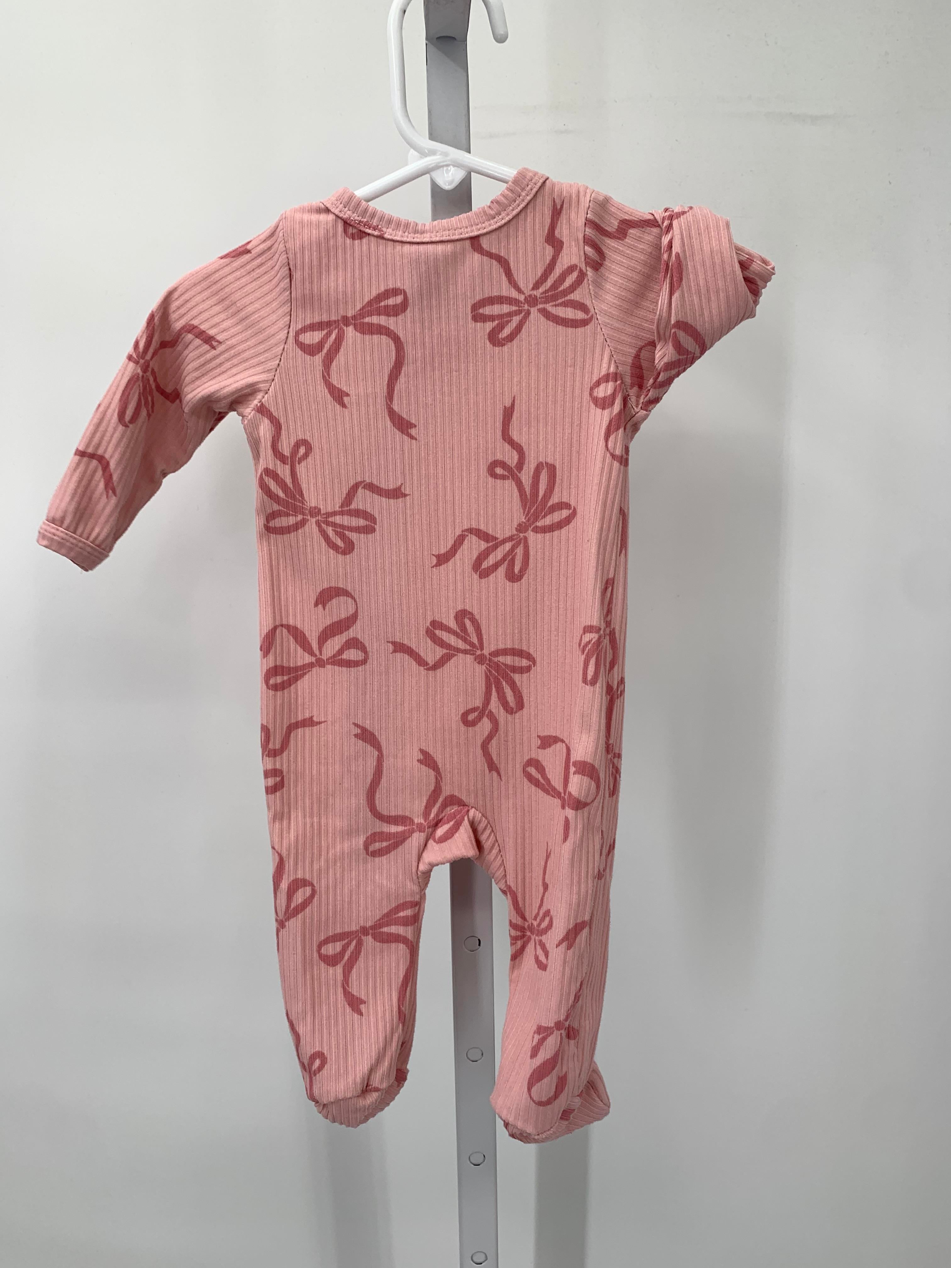 Size 0-3 months Girls Long Slv. Romper