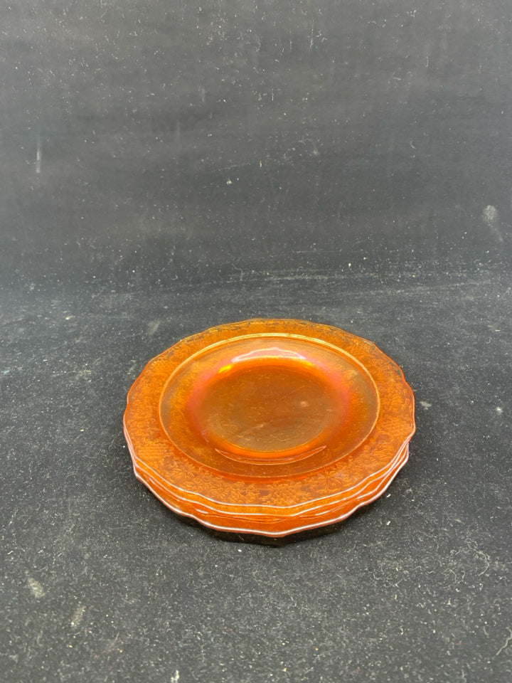 4 VTG CARNIVAL GLASS SMALL SNACK PLATES.