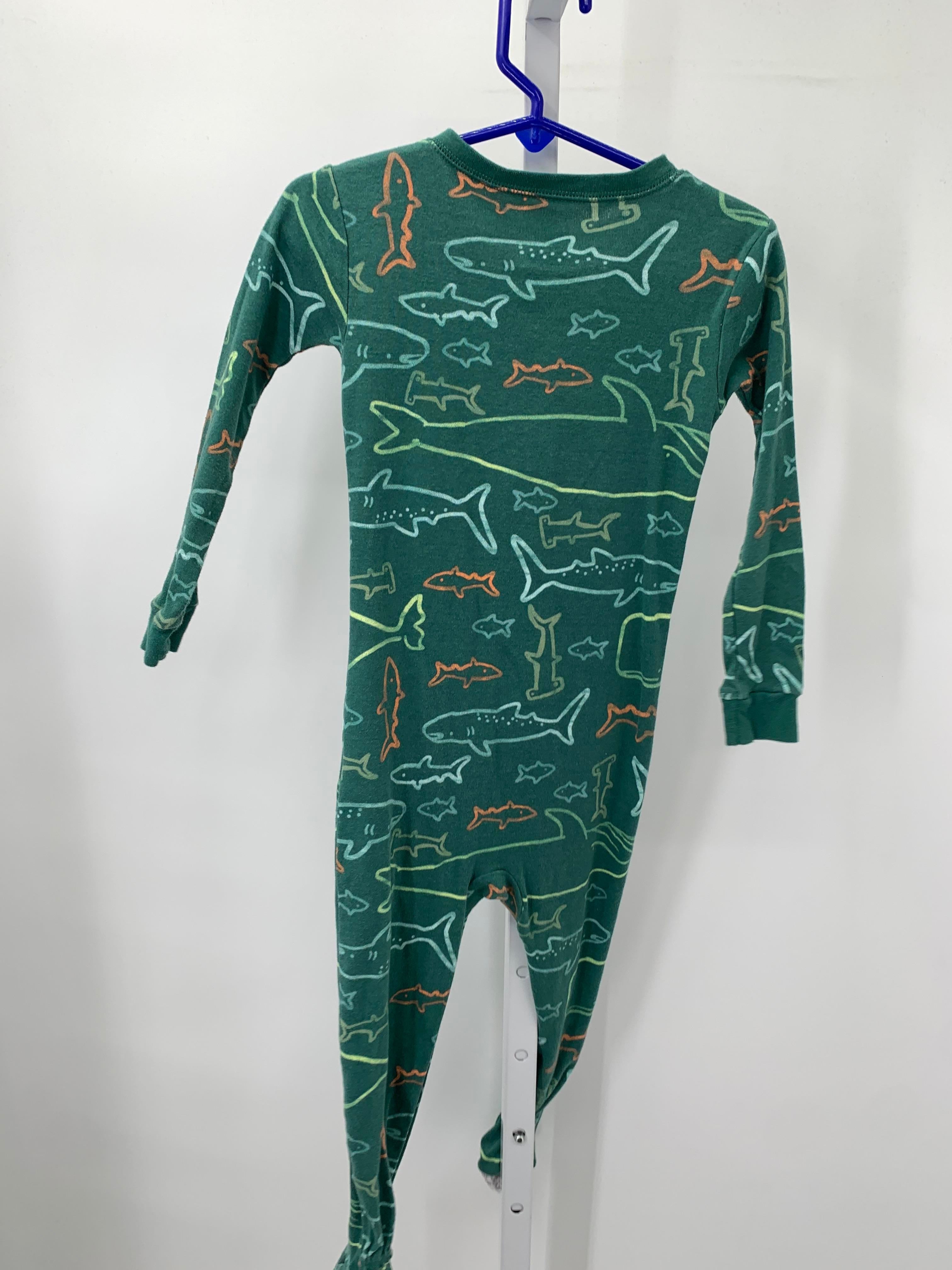 SHARKS ZIP KNIT