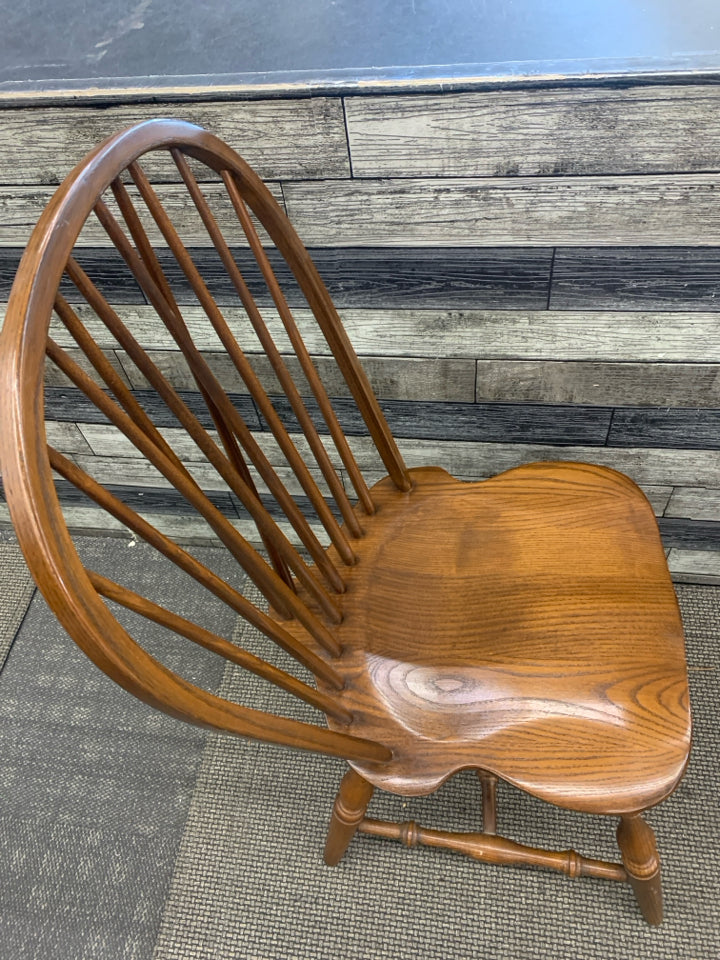6 DARK WOOD KITCHEN CHAIRS.