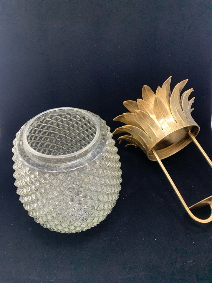GLASS/METAL PINEAPPLE CANDLE HOLDER.